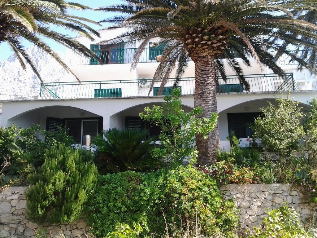 Villa Bratus Promajna Habitación foto